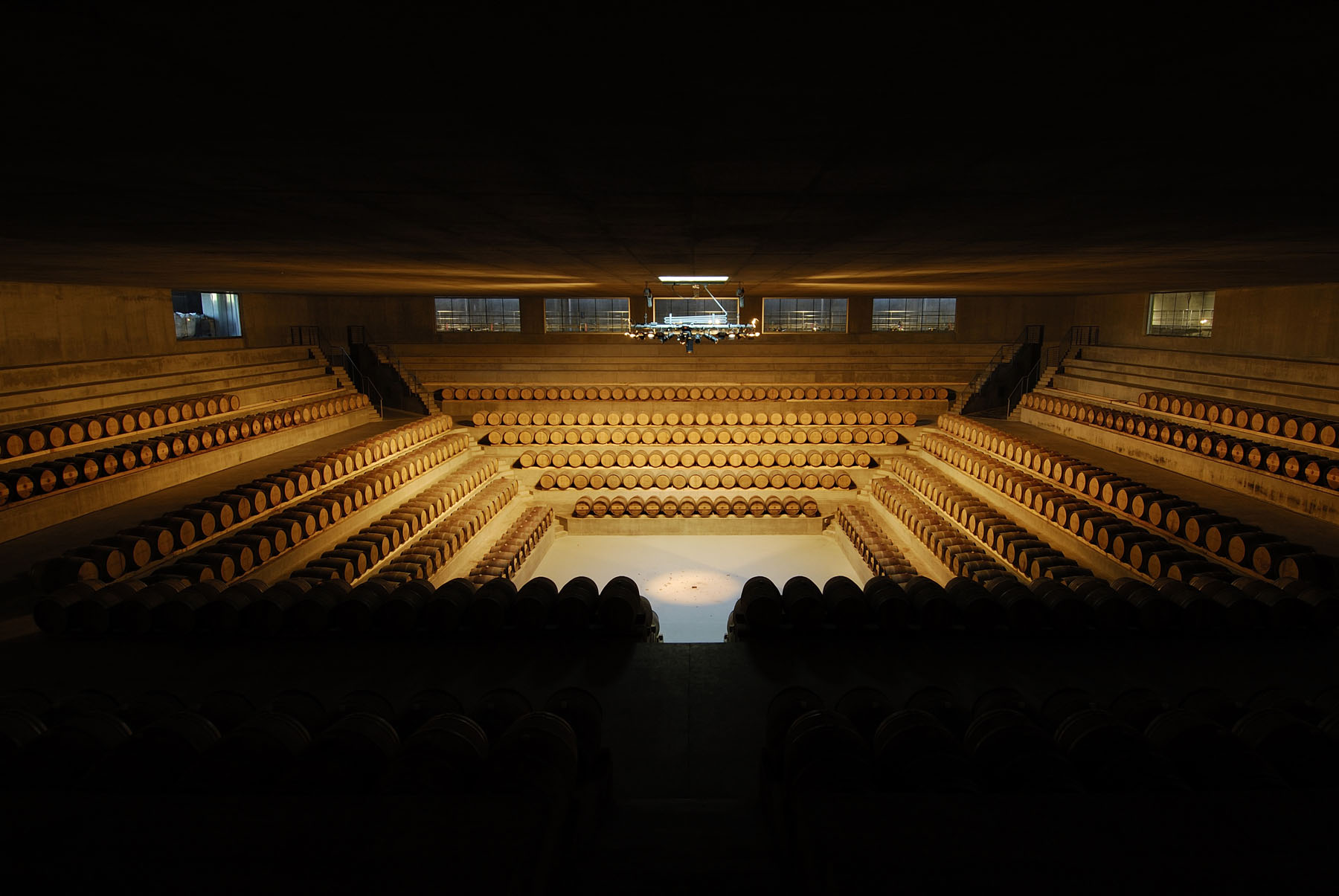 TOUR #12: BEST WINES & BEST BUILDINGS