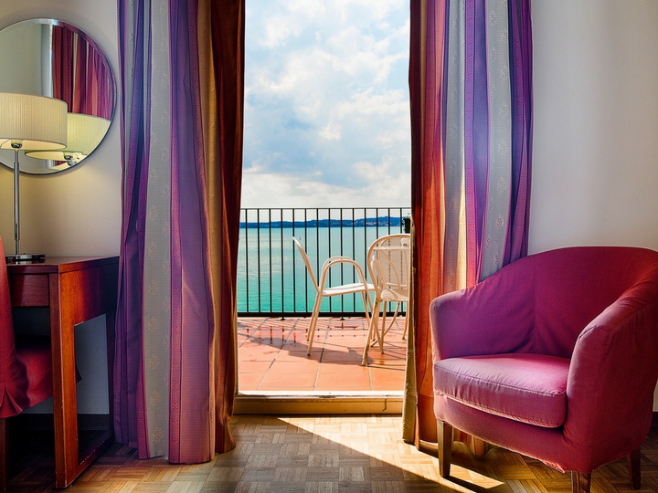 Hotel Sirmione e Promessi Sposi